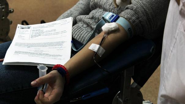 Учёные НГУ разработали систему диагностики и лечения рака ЖКТ в реальном времени с точностью 90 %