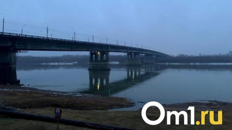 Иртыш в Омске продолжает мелеть