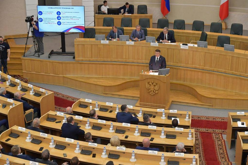 Губернатор Хоценко рассказал о результатах деятельности областного правительства в 2023 году