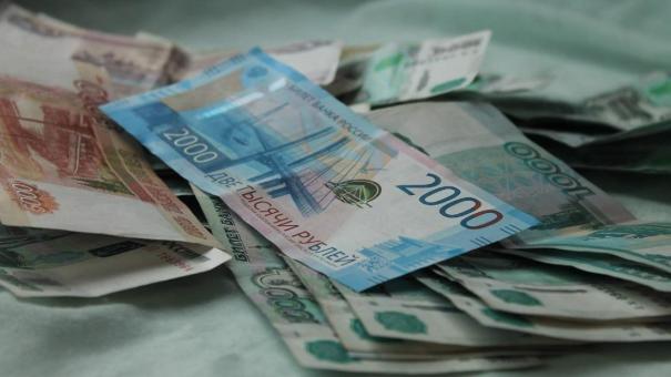 Инфляция: почему в Новосибирске дорожают продукты, билеты и кафе в 2025 году?