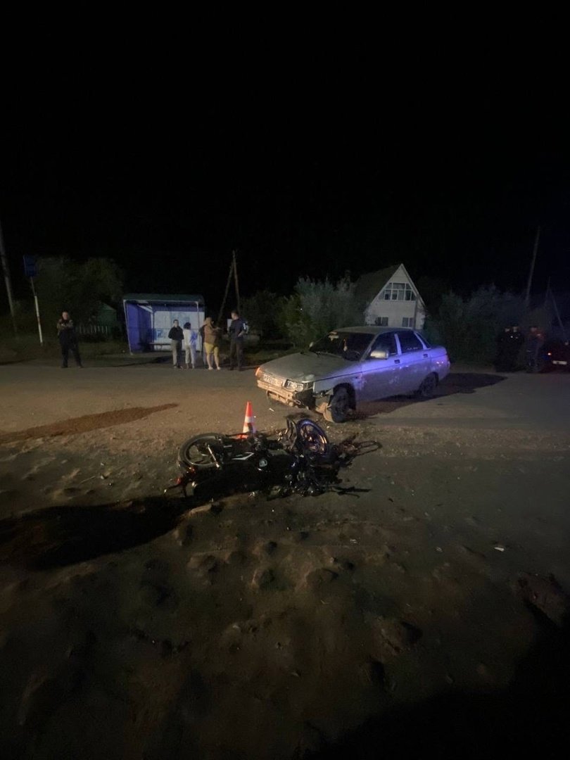 В Омской области водитель авто сбил школьника на мопеде
