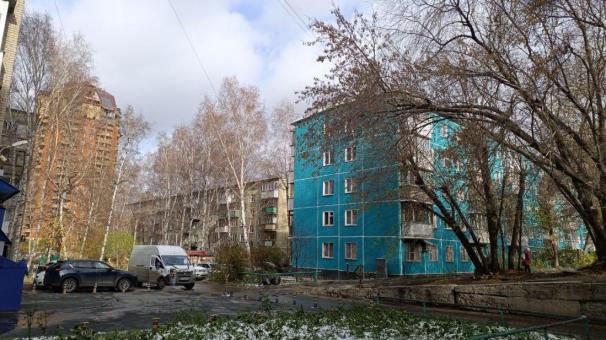 Депутат Поляков и его помощник всколыхнули Новосибирск: разрывающаяся квартира и уголовное дело