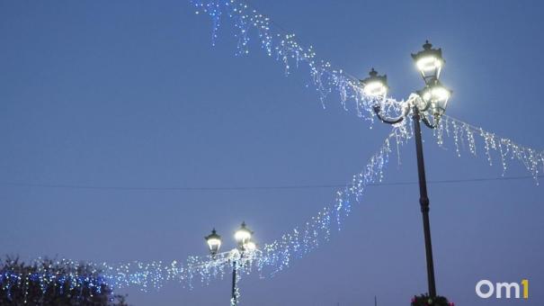 На украшения ко Дню защитника Отечества в Омске готовы потратить более 600 тысяч рублей