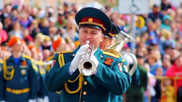 Названы даты репетиций парада в Новосибирске к 80-летию Победы