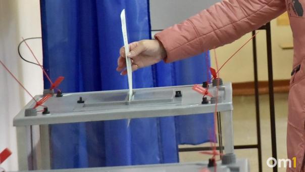 Для выборов губернатора в Омской области напечатают почти 1,5 миллиона бюллетеней