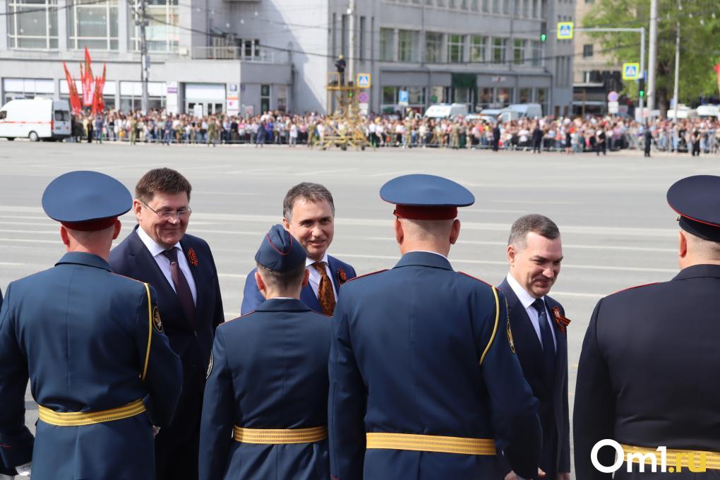 2 500 военных и 30 единиц техники: Новосибирск отметил 80-летие Великой Победы