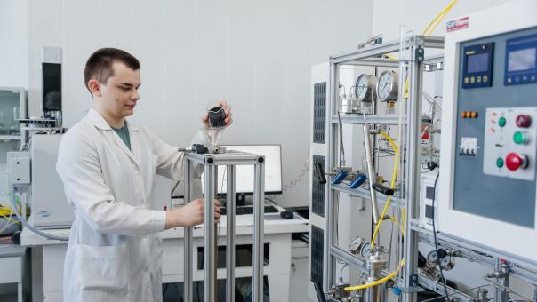 ГК «Титан» и Институт катализа СО РАН разрабатывают уникальный катализатор для химпрома