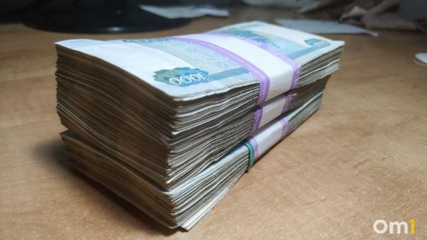 Новосибирец ответит в суде за махинации с валютой на 90 млн рублей