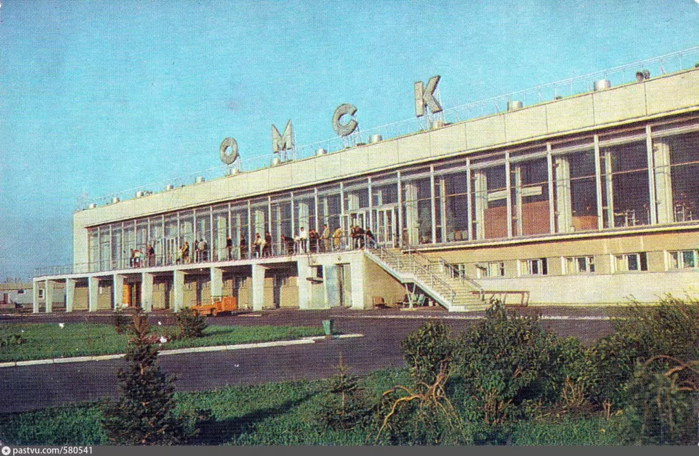 От аэростанции до Фёдоровки: история омского аэропорта