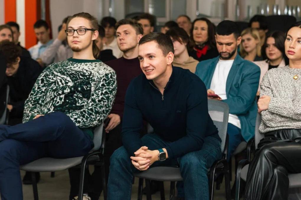 Партия «Новые люди» вместе с местными урбанистами разработает бренд Омска