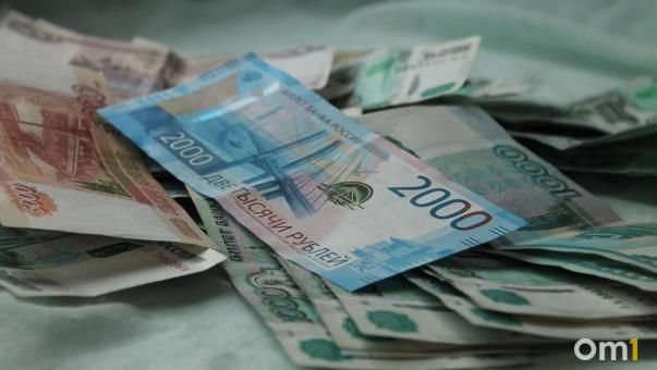 Стало известно, сколько зарабатывают врачи-терапевты в частных клиниках Омска