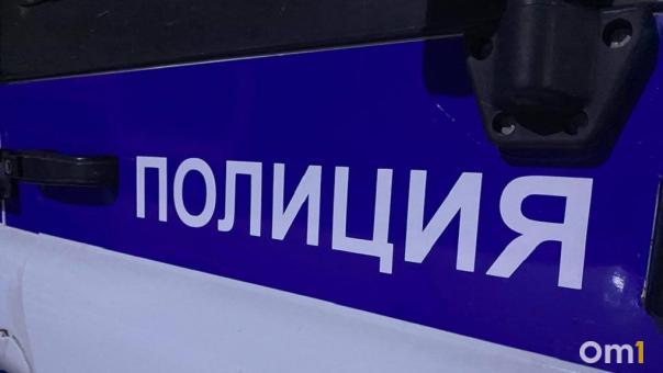 Жители Первомайского района Новосибирска нашли тело мужчины на балконе