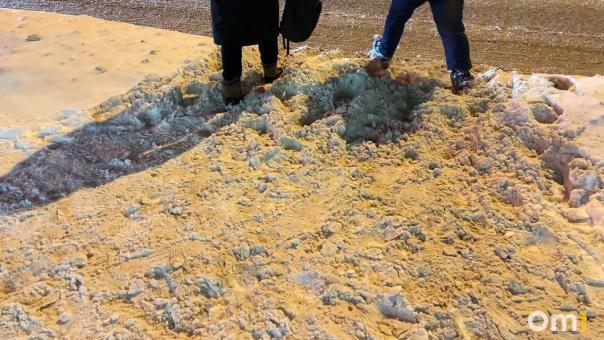 В Омске после мощного снегопада пробки достигли 8 баллов в утренний час пик