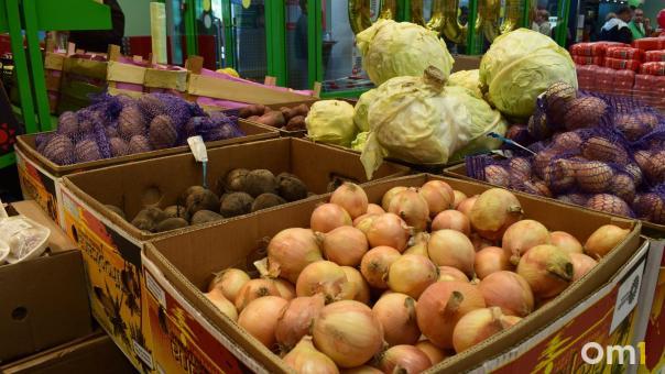 В Омской области резко выросли цены на популярные продукты