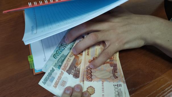 Под Новосибирском мать погибшего бойца оспаривает право отца на получение выплаты