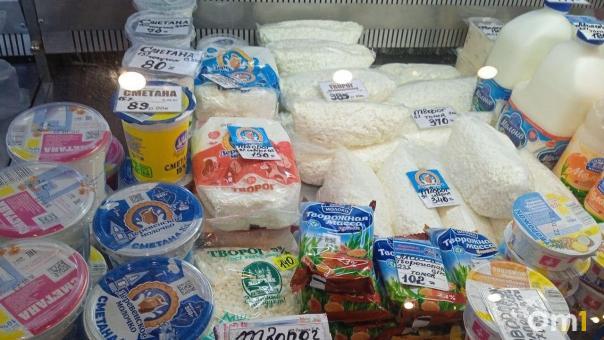 Два омских производителя поставляли опасную молочную продукцию в соцучреждения