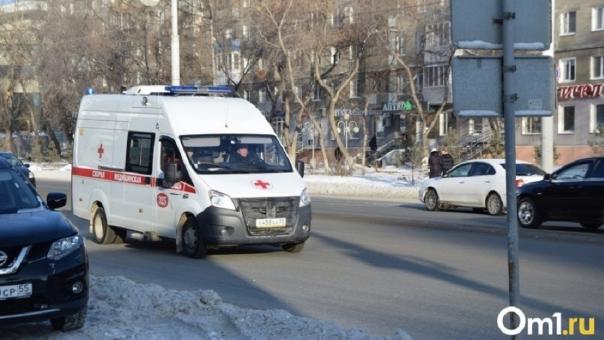 На Левобережье Омска произошло ДТП с участием четырёх машин