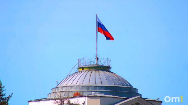 В список доверенных лиц кандидата в президенты РФ Владимира Путина включили троих омичей