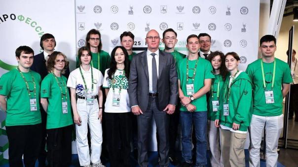 Омичи стали лучшими в командной работе на финале чемпионата «Профессионалы» в Нижнем Новгороде